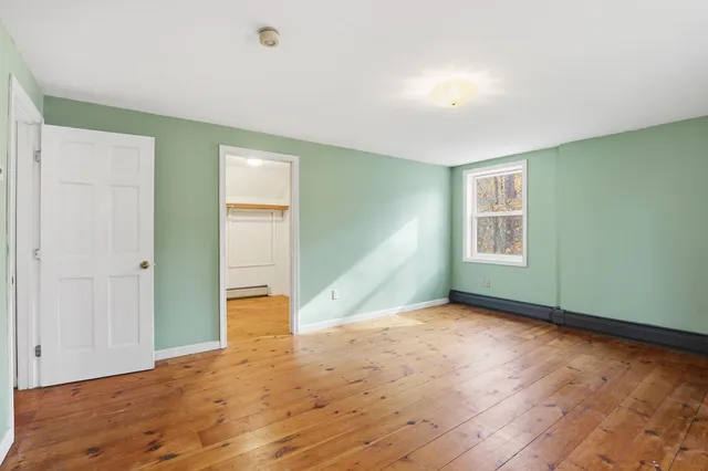 $699,900 | 7 Bartlett Road, Brentwood, NH 03833