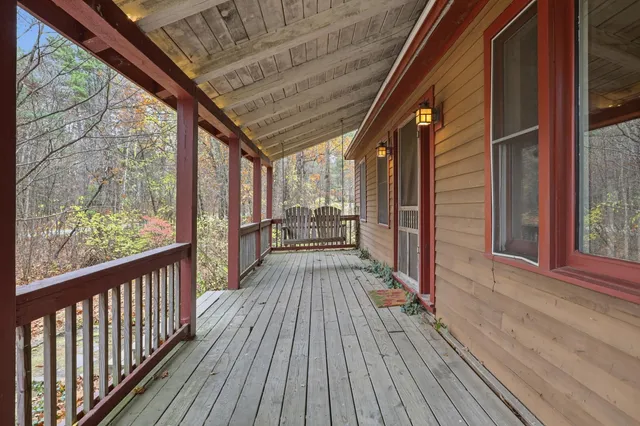 $699,900 | 7 Bartlett Road, Brentwood, NH 03833