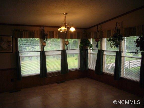 451 Don Felmet Road Marshall, NC 28753 - Photo 13 of 24 Gallery Image 13