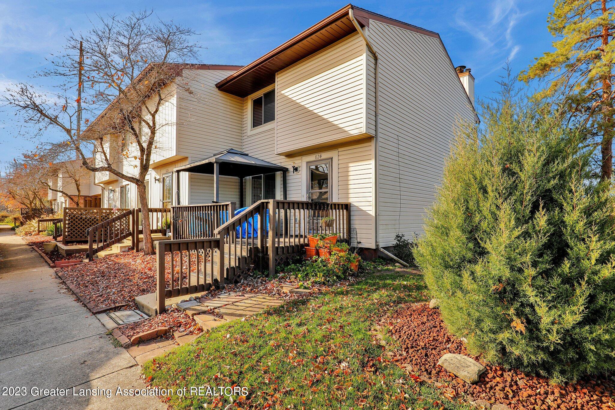826 Armstrong Road, Unit 19 Lansing, MI 48911 - Photo 1 of 23 24-web-or-mls-Open Ended Media-24 (1)