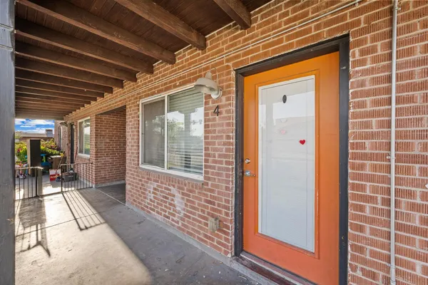 $999 | 3601 North 15th Avenue, Unit 4, Phoenix, AZ 85015