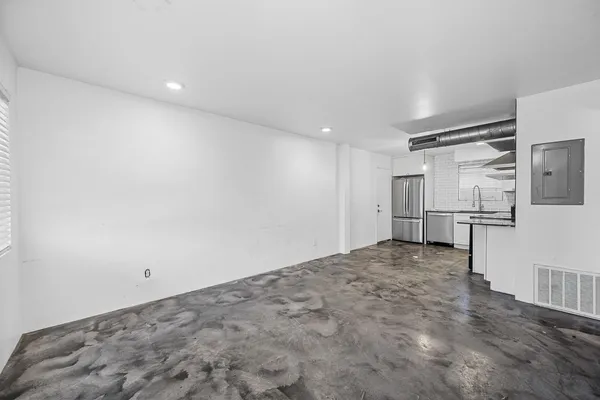 $999 | 3601 North 15th Avenue, Unit 4, Phoenix, AZ 85015