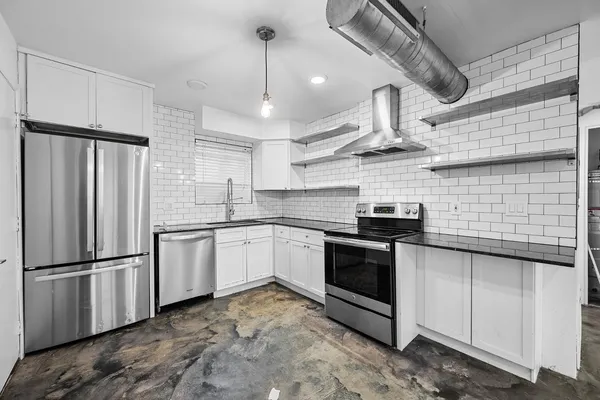 $999 | 3601 North 15th Avenue, Unit 4, Phoenix, AZ 85015