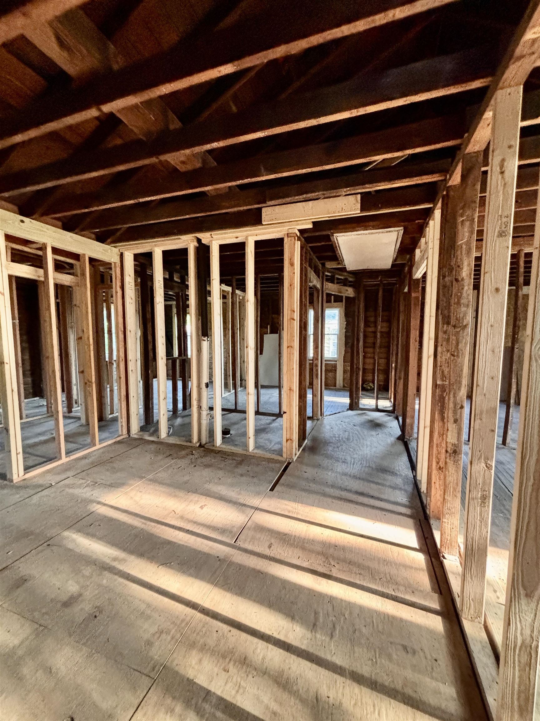 2136 Rile Street Memphis, TN 38109 - Photo 16 of 17 View of misc room