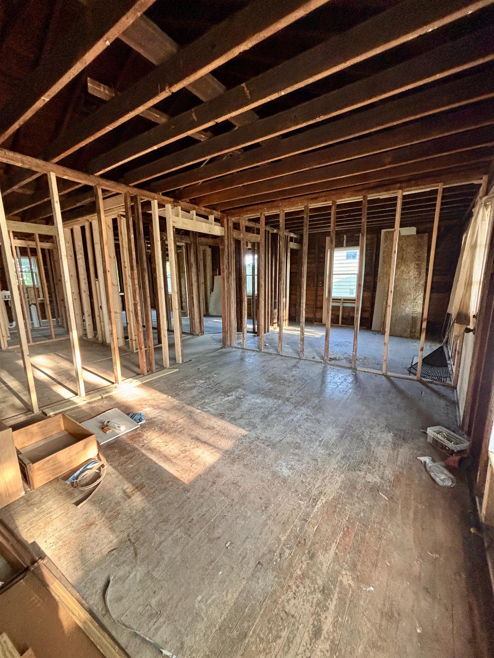 2136 Rile Street Memphis, TN 38109 - Photo 8 of 17 View of miscellaneous room