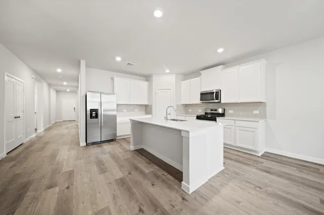 $284,900 | 3609 Crawford Street, Bay City, TX 77414