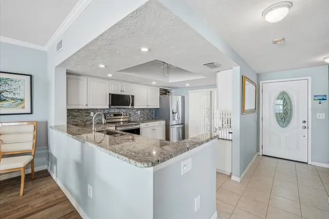 $475,000 | 6470 Mourning Dove Drive, Unit 401, Bradenton, FL 34210