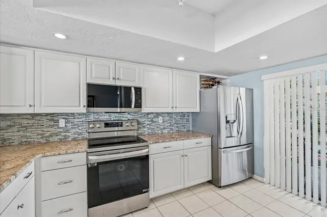 $475,000 | 6470 Mourning Dove Drive, Unit 401, Bradenton, FL 34210