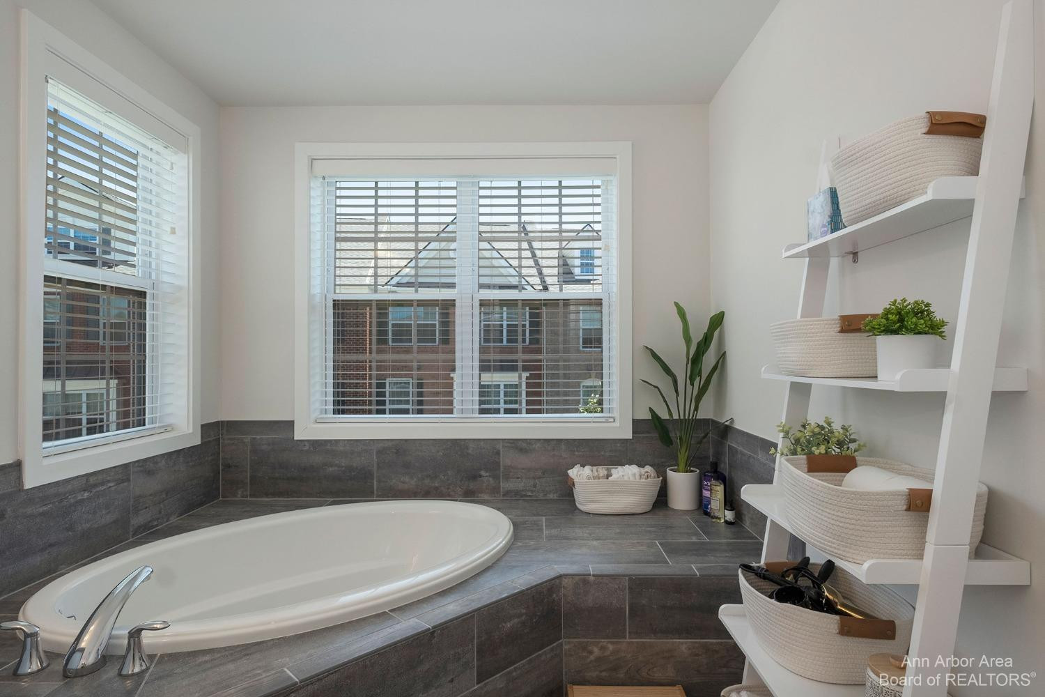 2837 Ridington Road Ann Arbor, MI 48105 - Photo 21 of 38 Photo 21