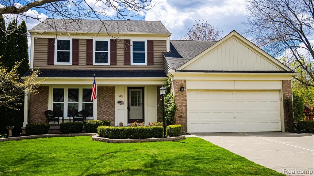 606 Whitney Drive Rochester, MI 48307 - Photo 2 of 24