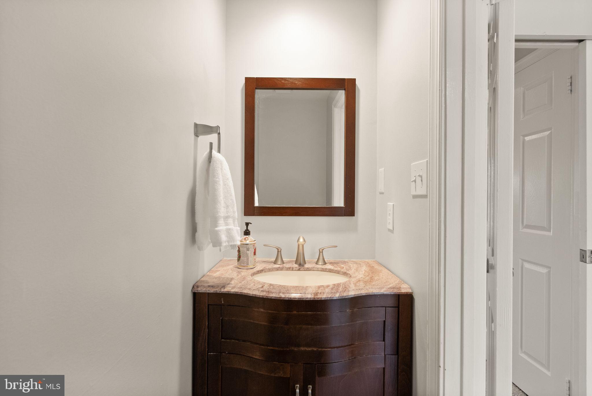 43593 Blacksmith Square Ashburn, VA 20147 - Photo 29 of 37