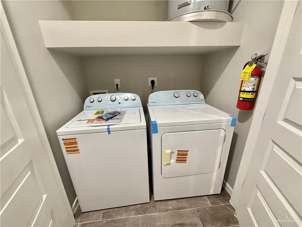 $1,350 | 509 North Alexandrite Avenue, Unit 3, Edinburg, TX 78539