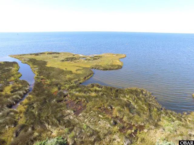 $550,000 | 26182 Otter Way, Waves, NC 27982