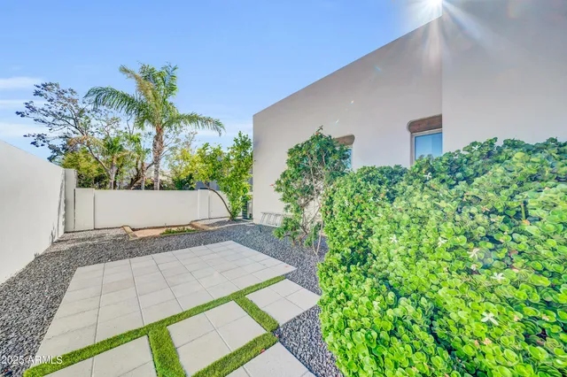 $14,500 | 6139 North 31st Court, Phoenix, AZ 85016