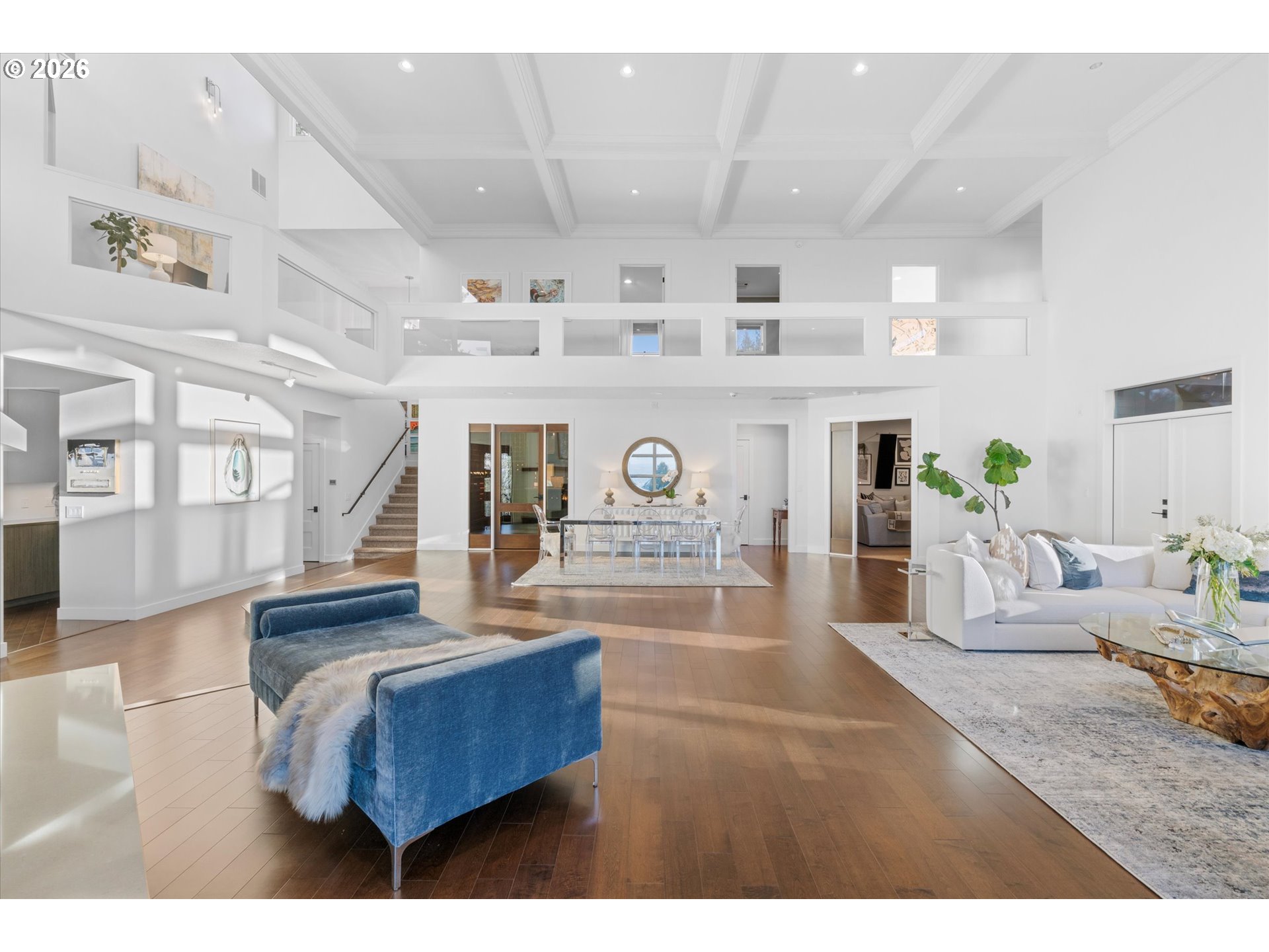 72 Nansen Summit Lake Oswego, OR 97035 - Photo 13 of 48 a living room with furniture and a table