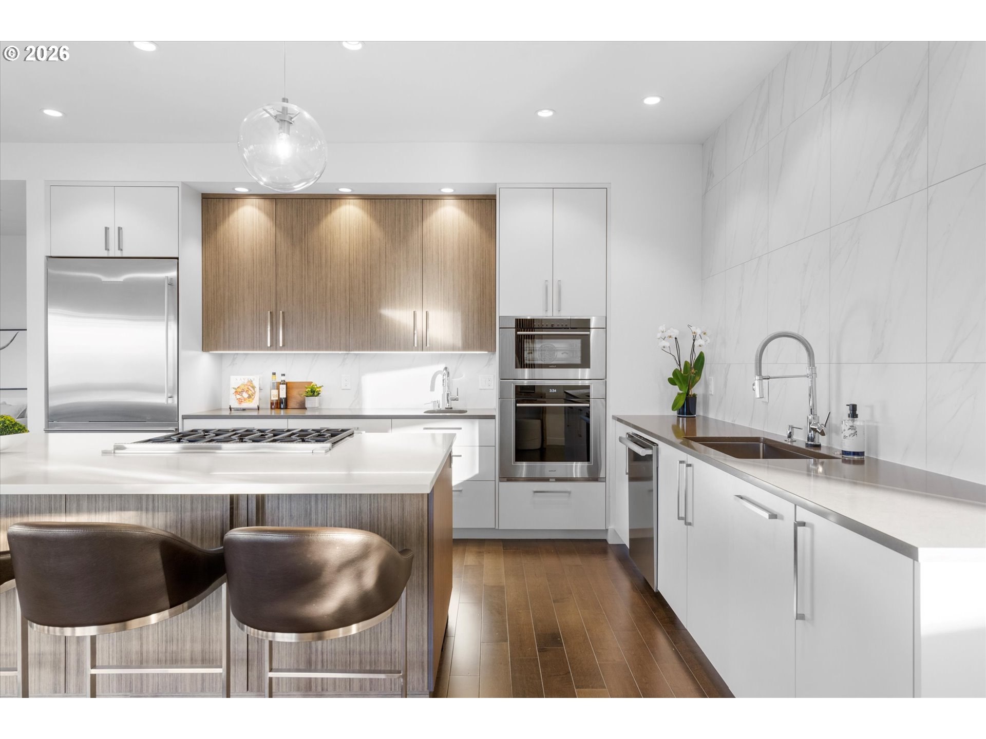 72 Nansen Summit Lake Oswego, OR 97035 - Photo 19 of 48 a kitchen with stainless steel appliances a sink and cabinets
