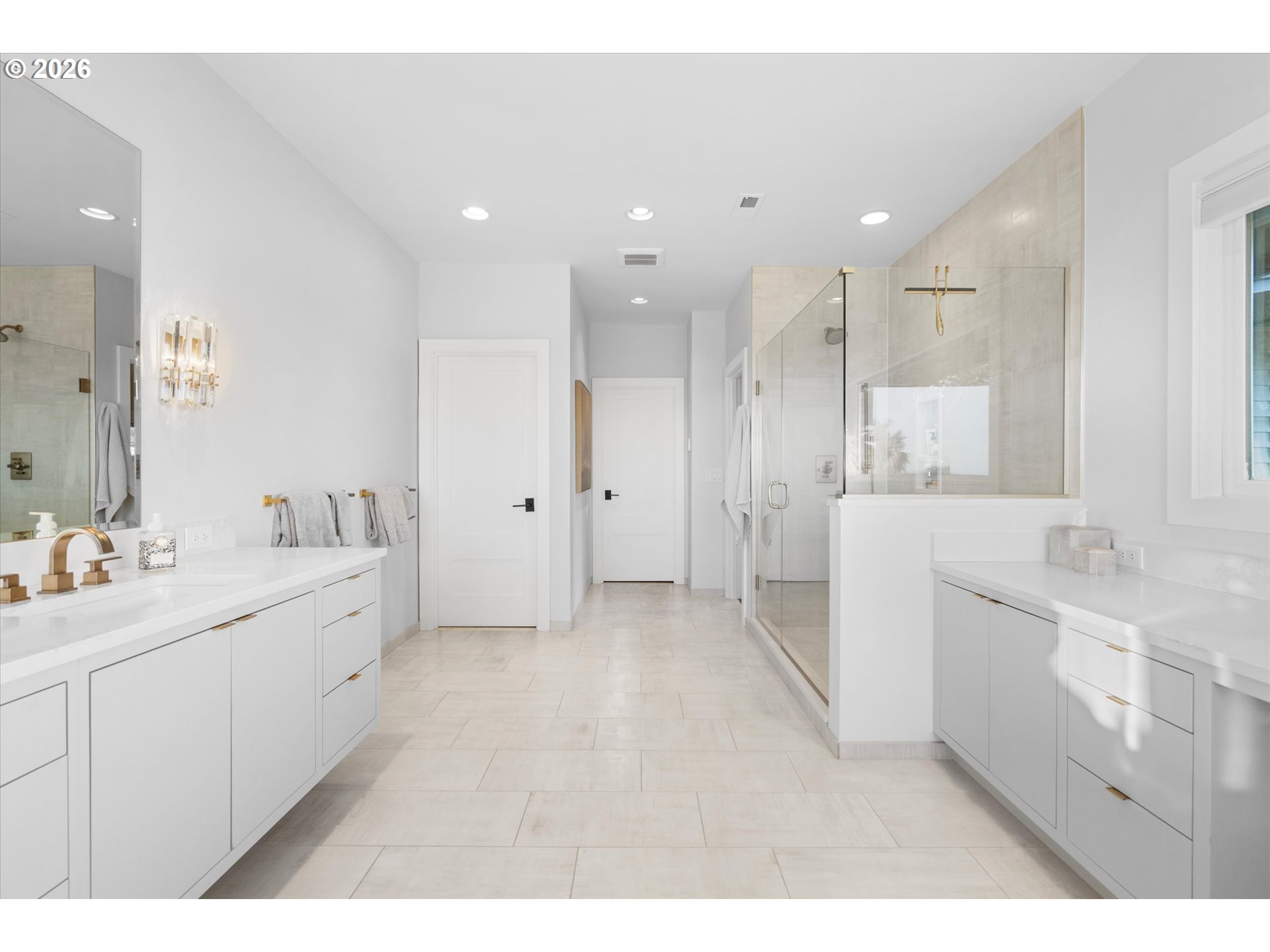 72 Nansen Summit Lake Oswego, OR 97035 - Photo 30 of 48 a bathroom with a double vanity sink a toilet a mirror and shower