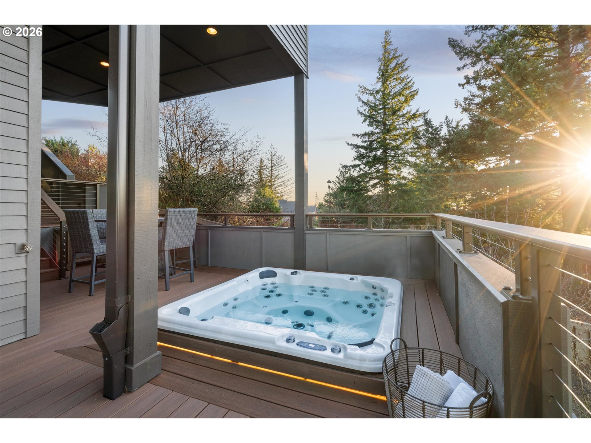 72 Nansen Summit Lake Oswego, OR 97035 - Photo 38 of 48 a view of a living room and a balcony