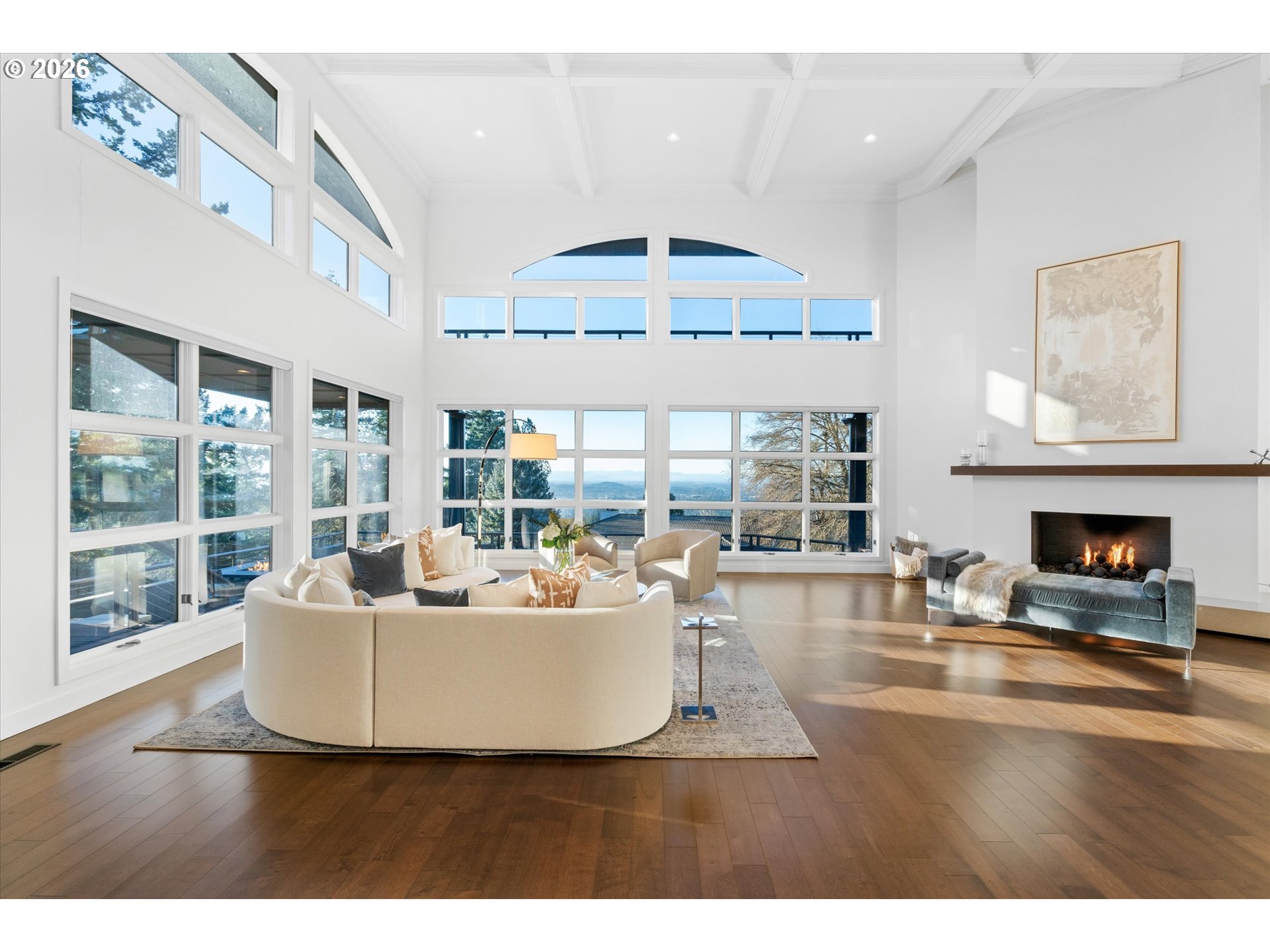 72 Nansen Summit Lake Oswego, OR 97035 - Photo 5 of 48 a living room with furniture and a fireplace