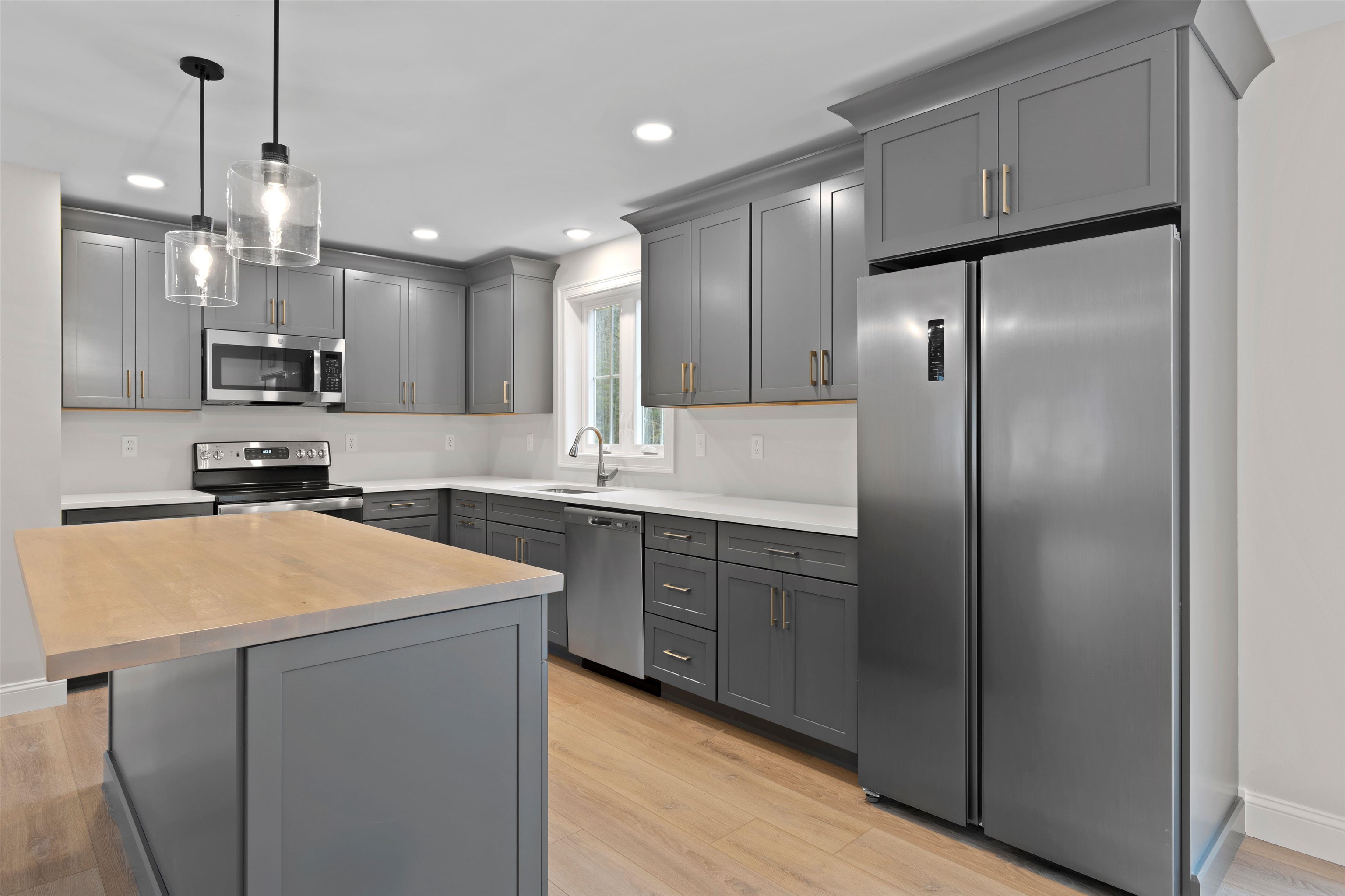 105 Mulhall Farm Road Antrim, NH 03440 - Photo 8 of 28