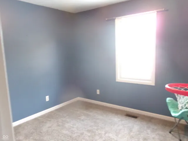 $205,000 | 325 Fairlane Drive, Crawfordsville, IN 47933