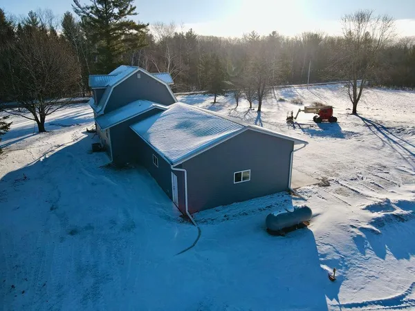 $494,900 | N815 Navarino Road, Shiocton, WI 54170