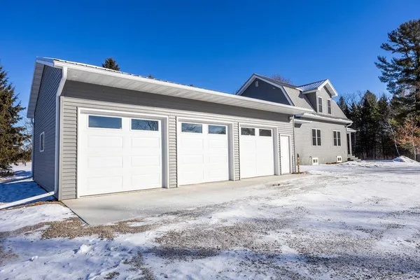 $494,900 | N815 Navarino Road, Shiocton, WI 54170