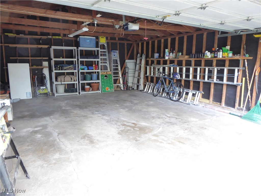 10031 Baltic Road Cleveland, OH 44102 - Photo 33 of 36 Gallery Image 33