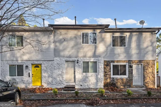 $1,800 | 579 Northridge Road, Atlanta, GA 30350
