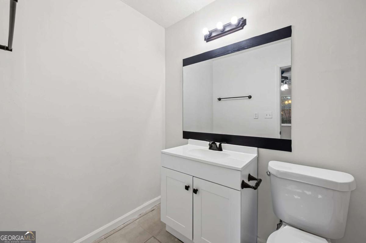 579 Northridge Road Atlanta, GA 30350 - Photo 26 of 30