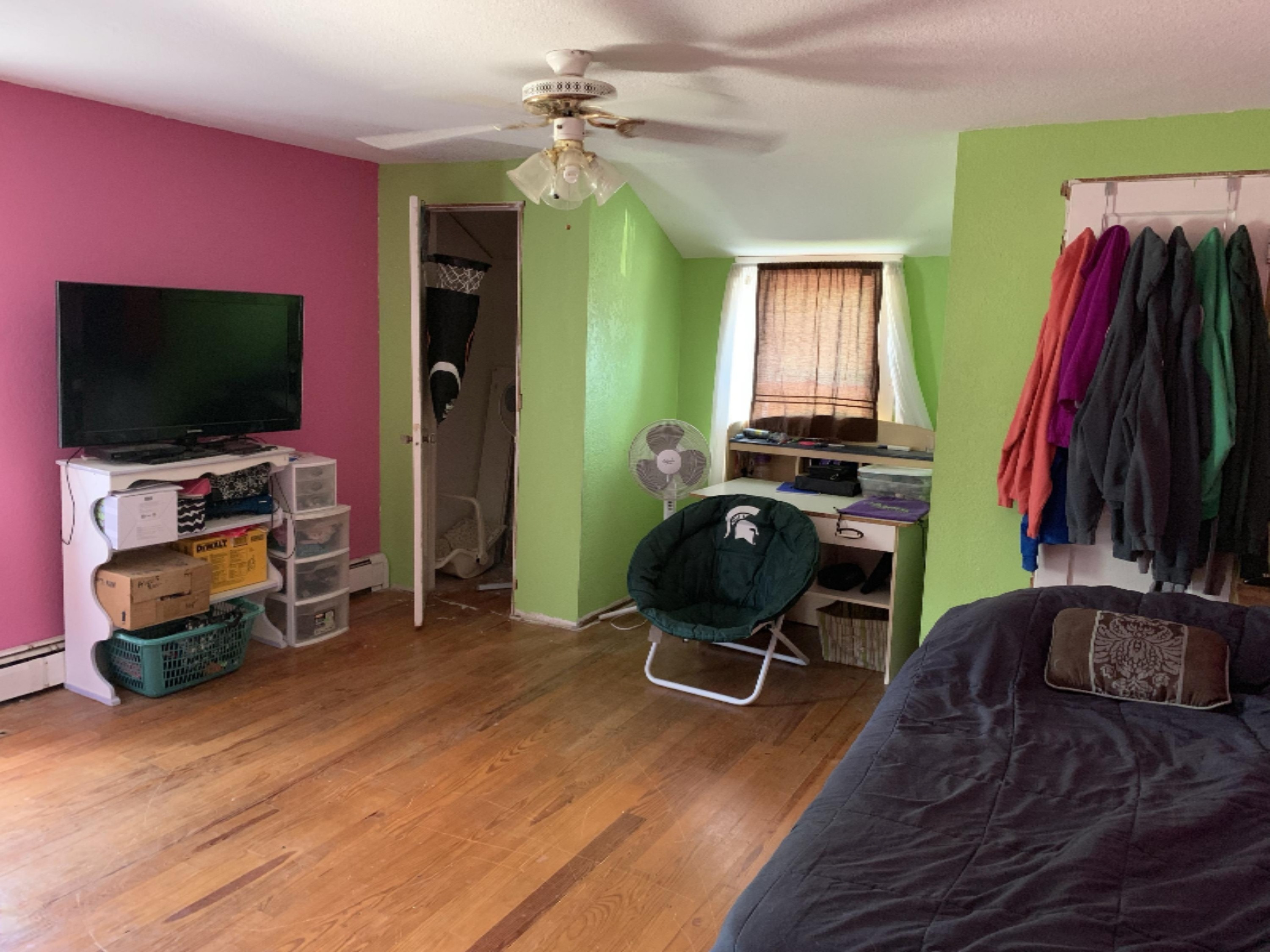 718 North Union City Road Coldwater, MI 49036 - Photo 9 of 26 Bedroom 2