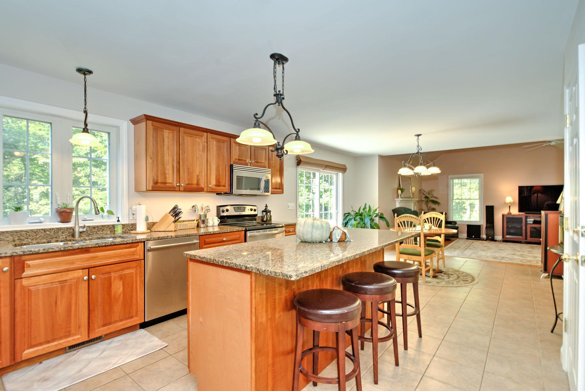 31 Fletcher Road Windham, NH 03087 - Photo 24 of 38