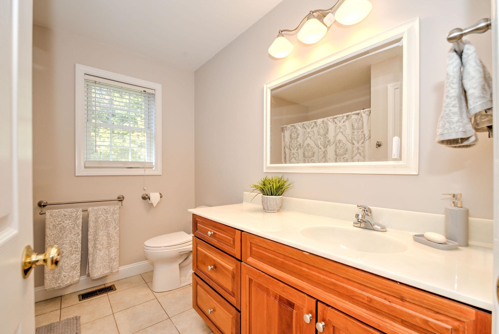 31 Fletcher Road Windham, NH 03087 - Photo 27 of 38
