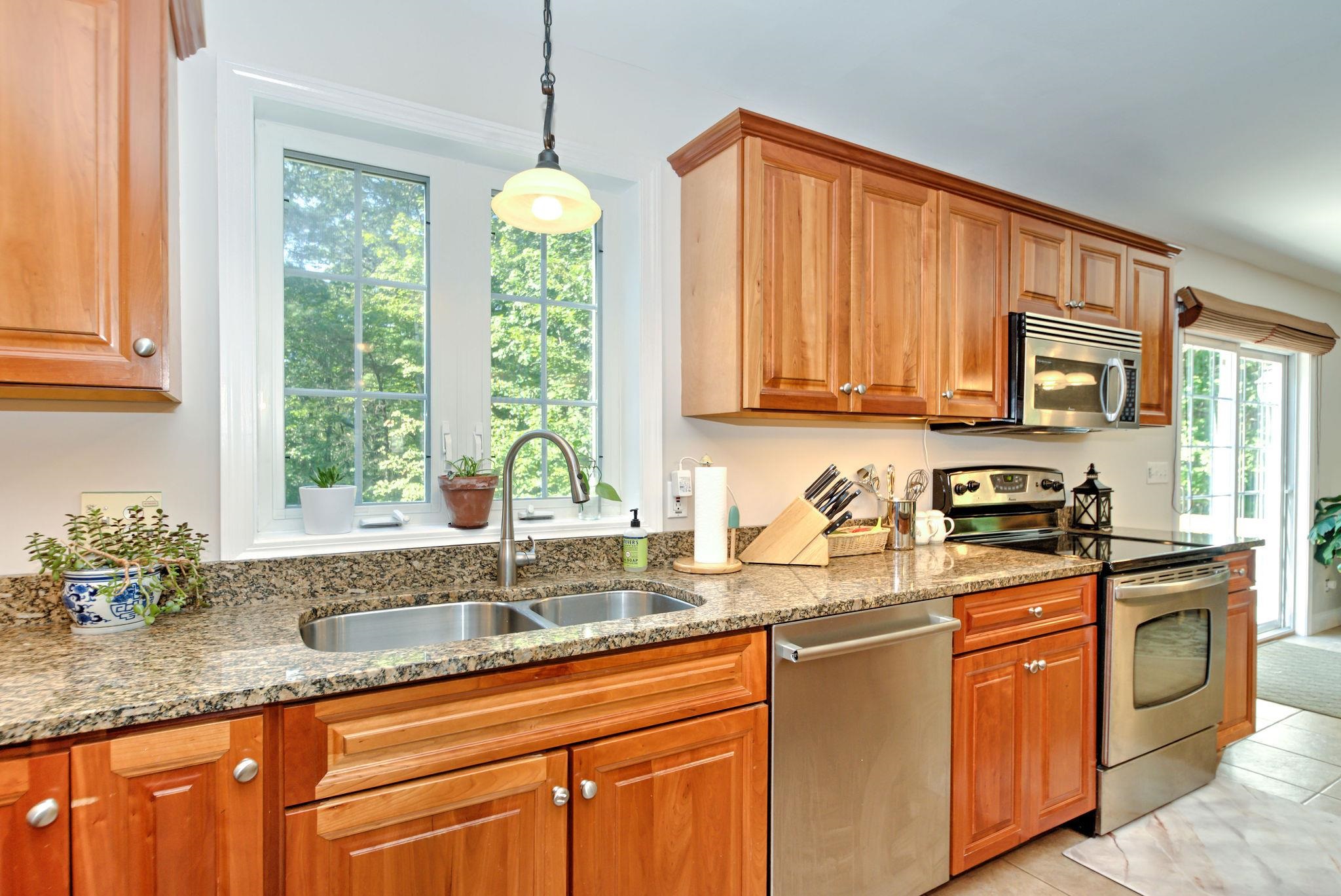 31 Fletcher Road Windham, NH 03087 - Photo 33 of 38