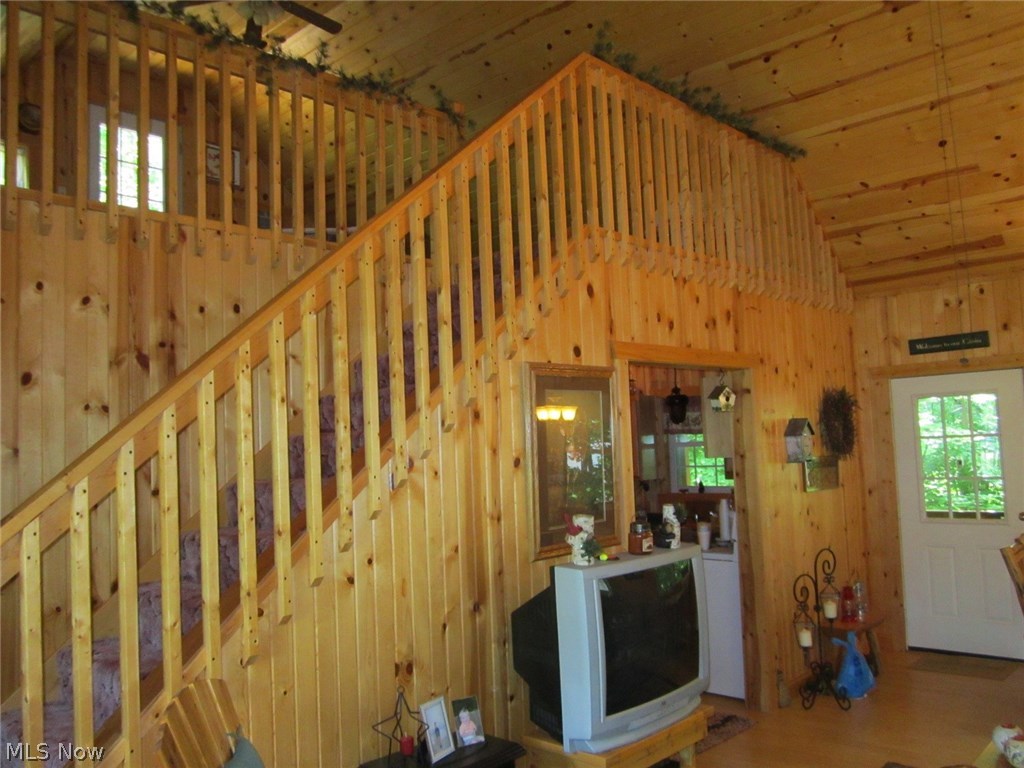 15711 Freedom Road Kimbolton, OH 43749 - Photo 16 of 23