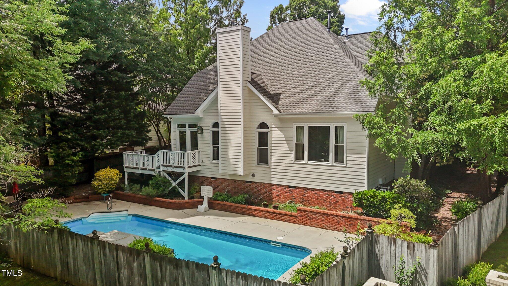 2001 Dobson Court Raleigh, NC 27612 - Photo 49 of 60 56-web-or-mls-DJI_20250528145436_0155_D