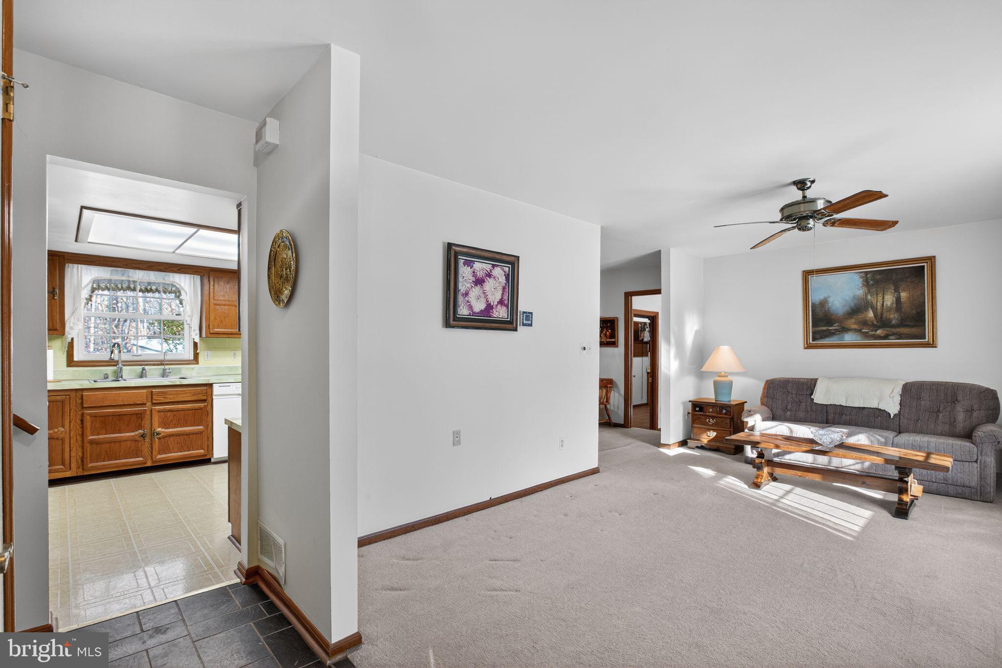 4010 Dalrymple Road Chesapeake Beach, MD 20732 - Photo 12 of 28 Foyer/living room