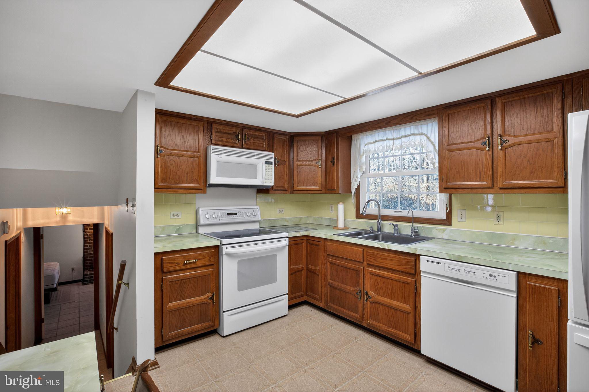 4010 Dalrymple Road Chesapeake Beach, MD 20732 - Photo 6 of 28 Kitchen