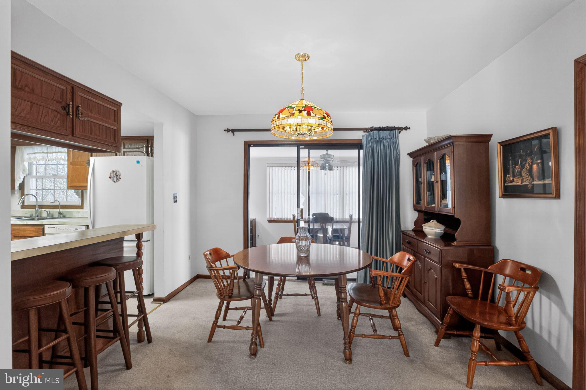 4010 Dalrymple Road Chesapeake Beach, MD 20732 - Photo 7 of 28 Dining area