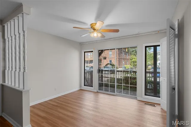 $130,000 | 4298 Chateau De Ville Drive, Unit A, St. Louis, MO 63129