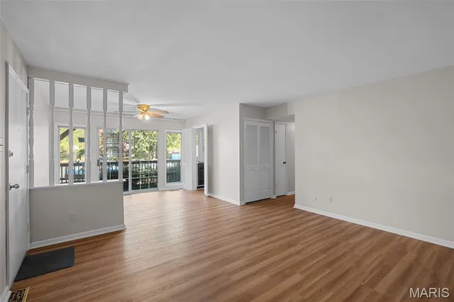 $130,000 | 4298 Chateau De Ville Drive, Unit A, St. Louis, MO 63129