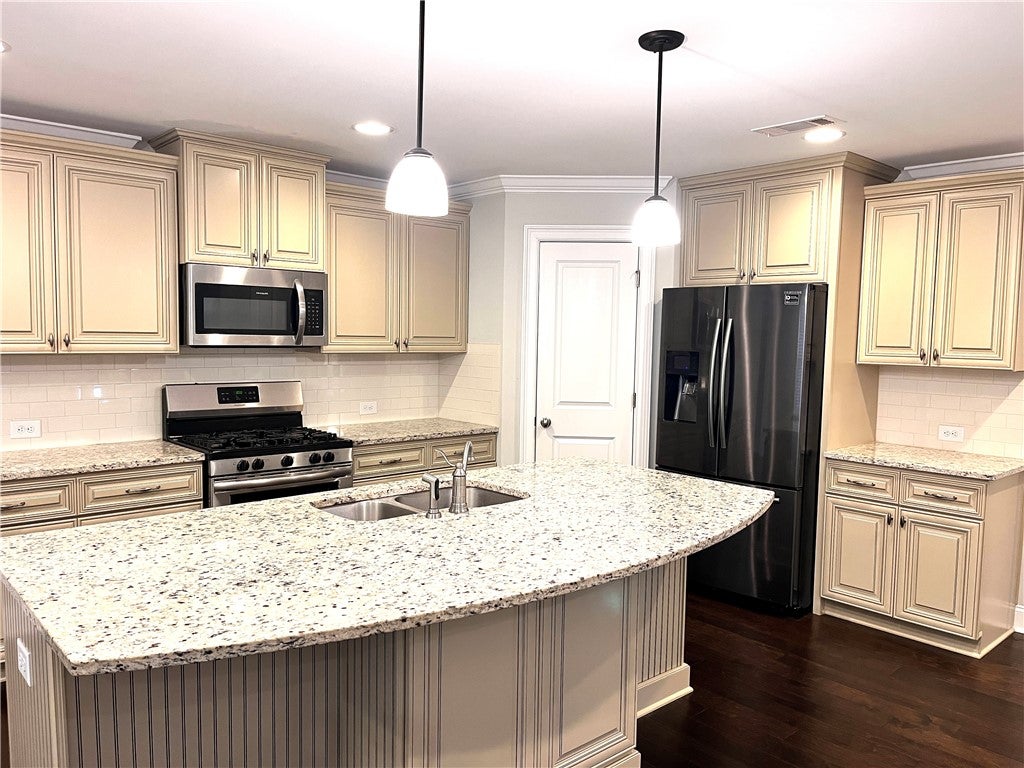 202 Blasted Rock Road Auburn, AL 36830 - Photo 8 of 19 Gallery Image 8