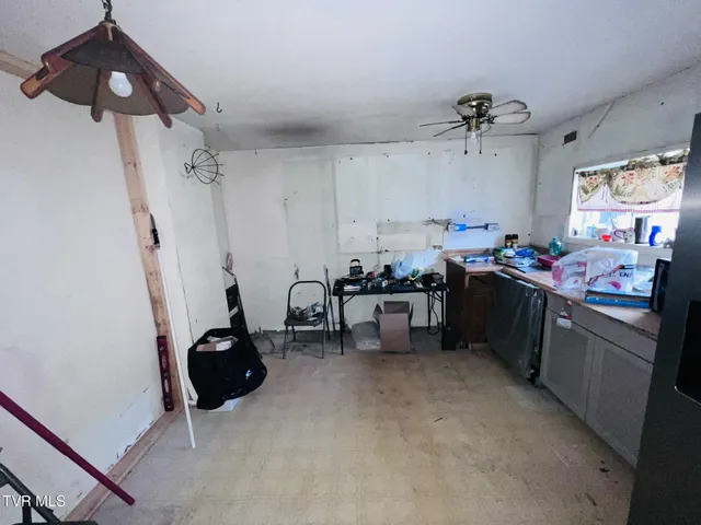 $145,000 | 2809 2nd Avenue, Big Stone Gap, VA 24219