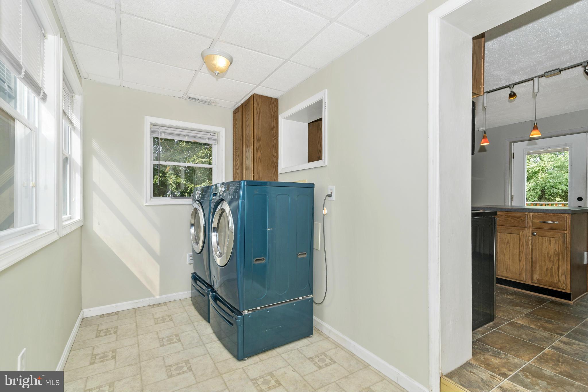 23800 Ridge Road Germantown, MD 20876 - Photo 13 of 26 Interior (General)