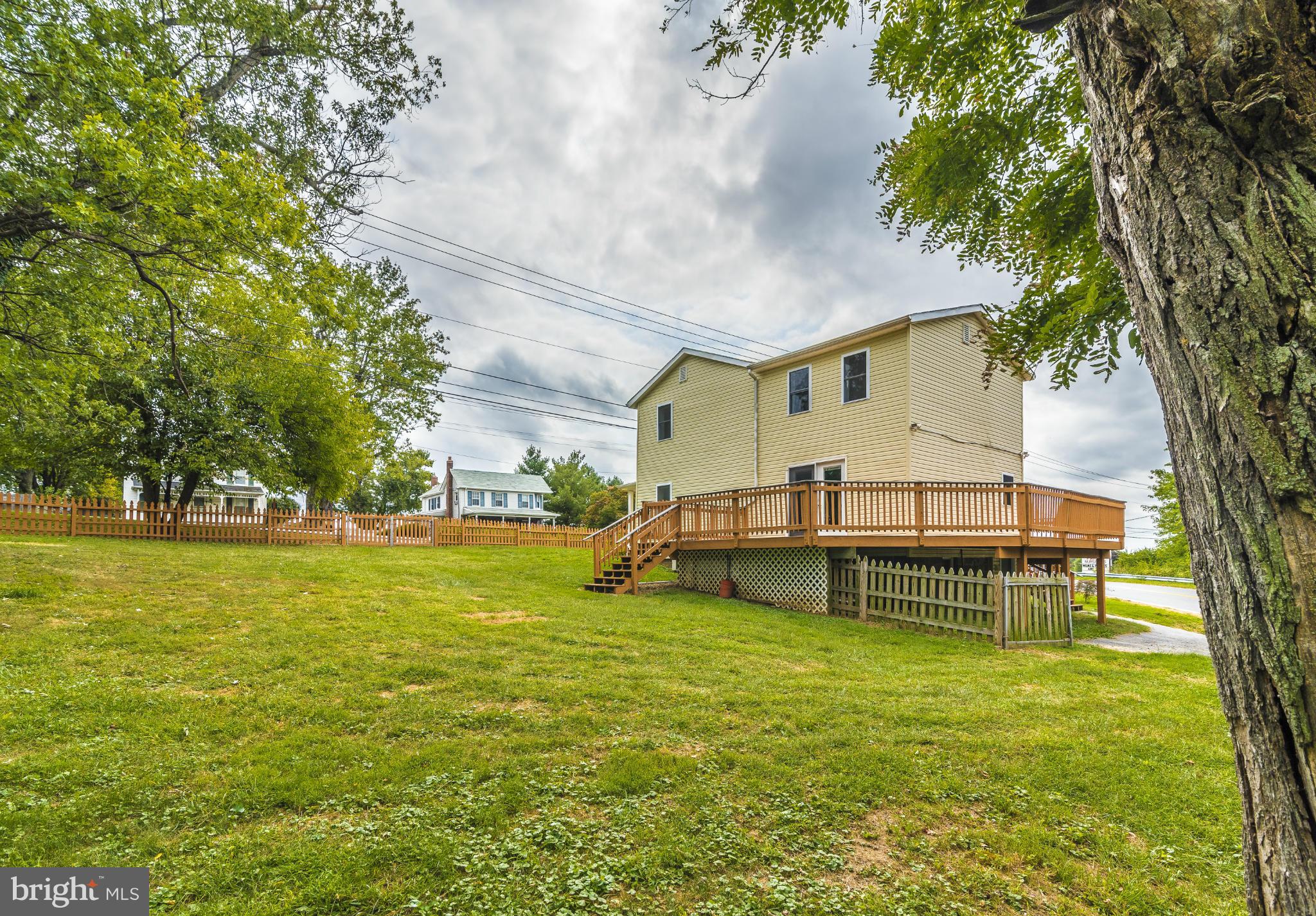 23800 Ridge Road Germantown, MD 20876 - Photo 26 of 26 Exterior (Rear)