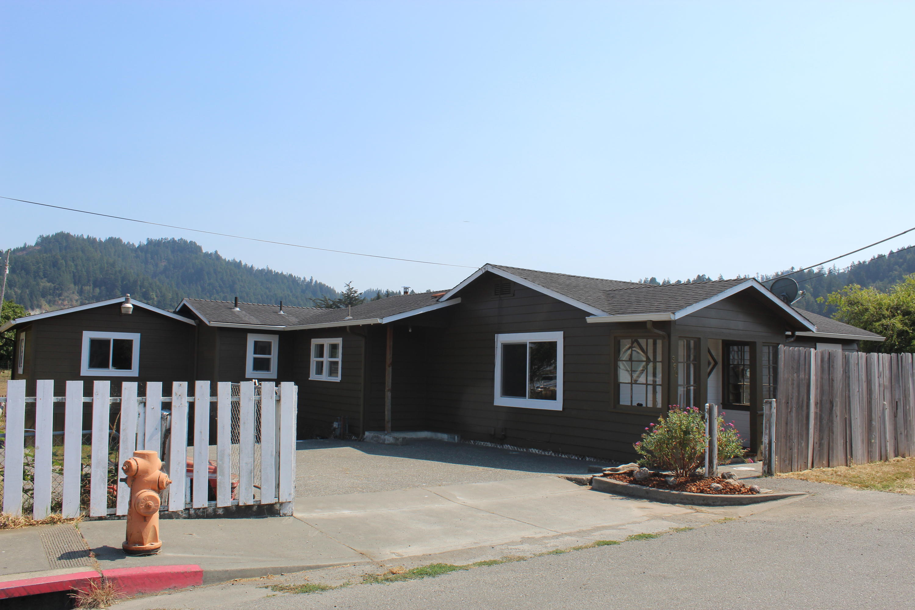 390 3rd Avenue Rio Dell, CA 95562 - Photo 1 of 1 Gallery Image 1
