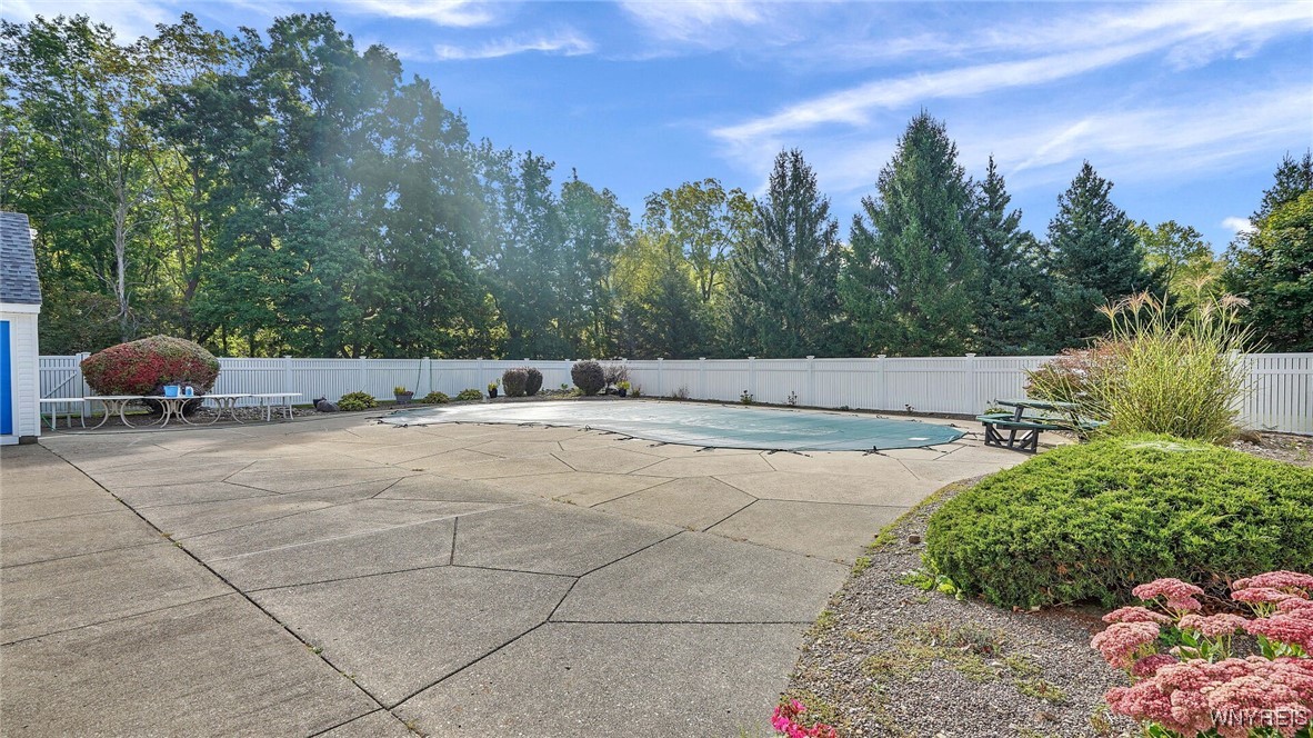 3911 Bowen Road Lancaster, NY 14086 - Photo 4 of 22