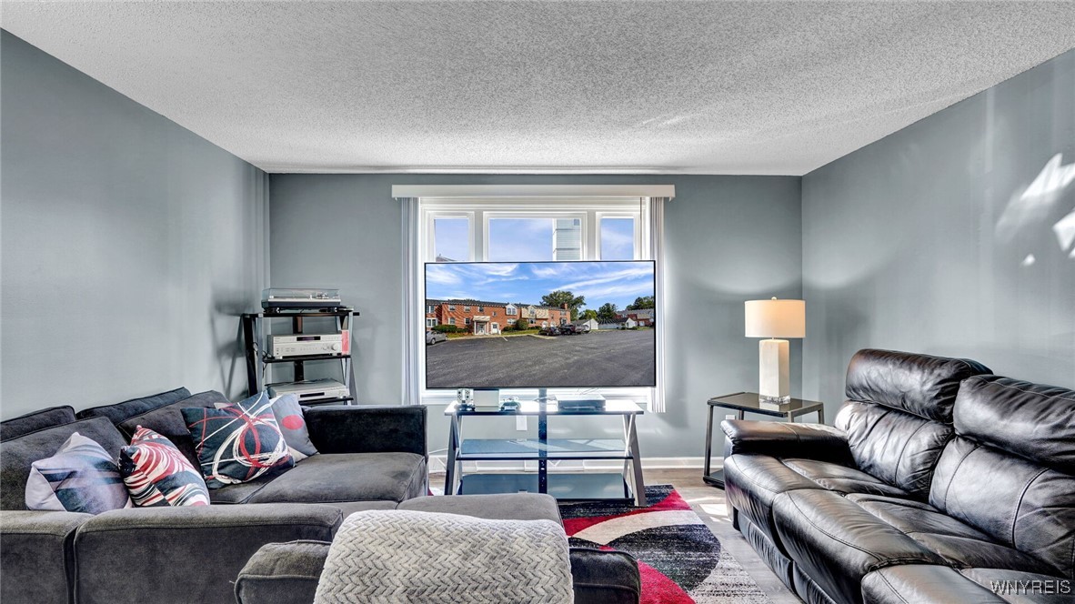 3911 Bowen Road Lancaster, NY 14086 - Photo 7 of 22