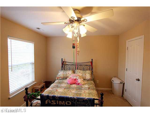 836 Jennifer Lane High Point, NC 27265 - Photo 13 of 16 4th Bedroom.
