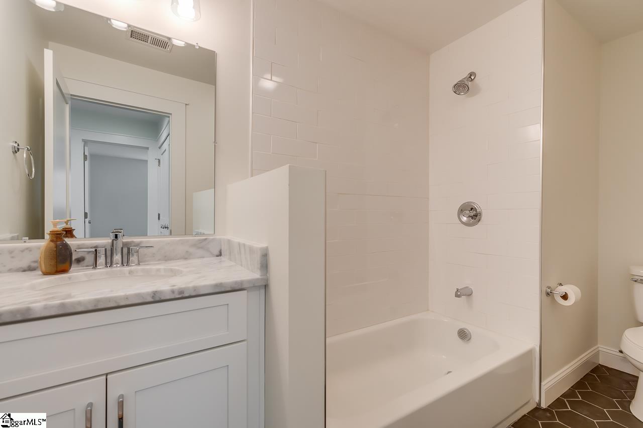 571 Lowndes Hill Road Greenville, SC 29607 - Photo 13 of 17 Gallery Image 13